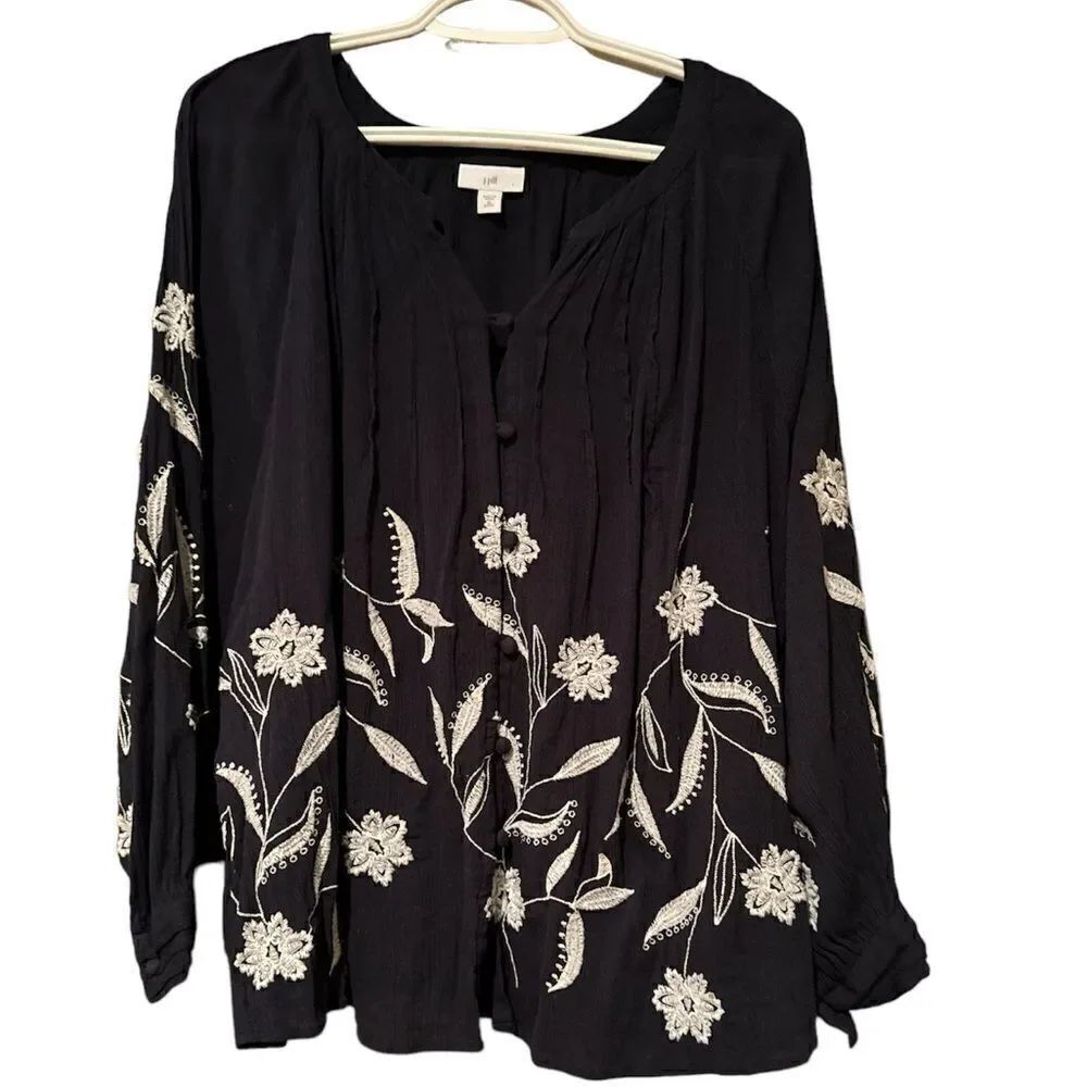 J Jill Navy Embroidered Top Size XL
